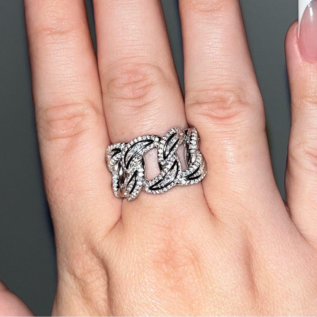 Elegant Sterling Silver Chain Link Ring